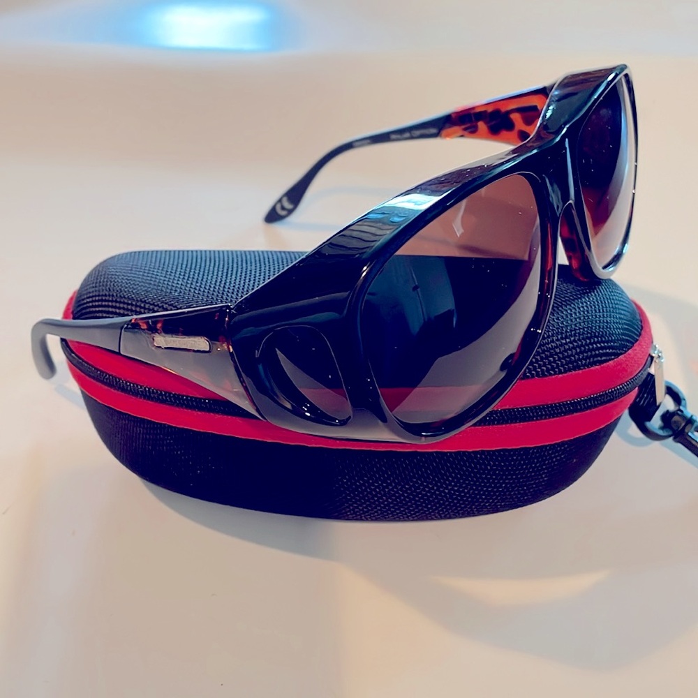 Polar Optics Polarized Unisex FO-001 Tortoise Driver Fits Over Sunglasses & Case